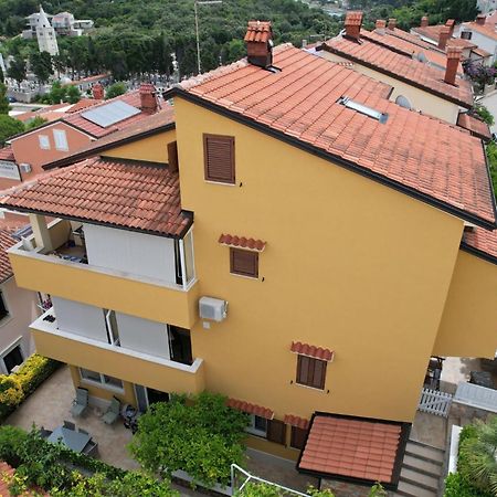 Apartments Enna 말리로시니 외부 사진
