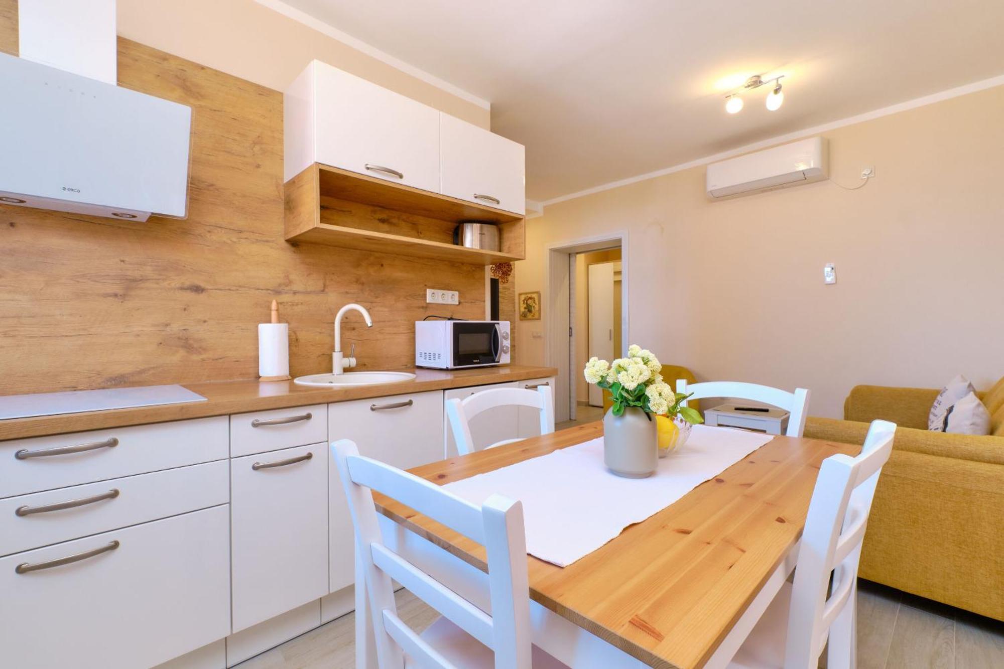 Apartments Enna 말리로시니 외부 사진